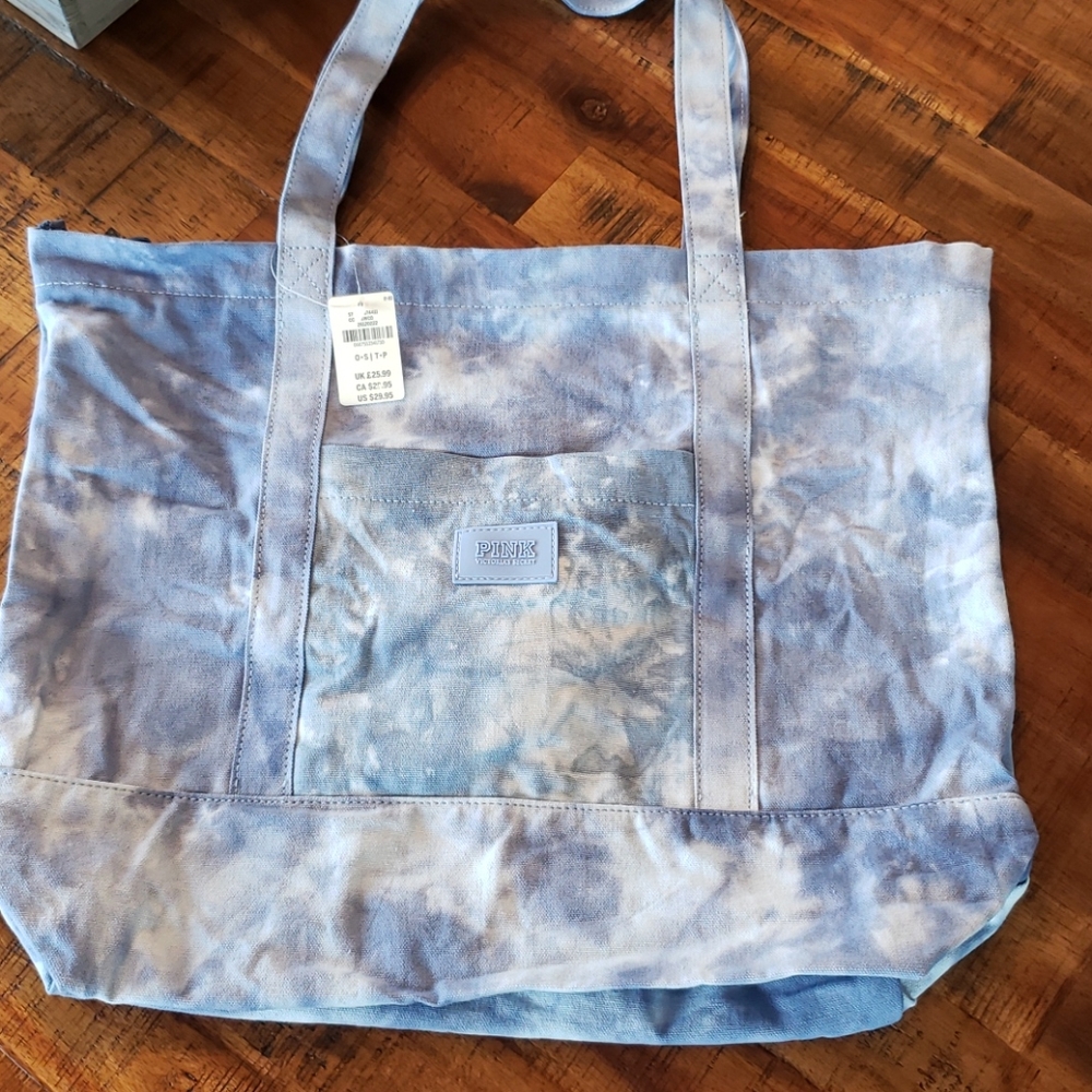 New with tags VS PINK TOTE
